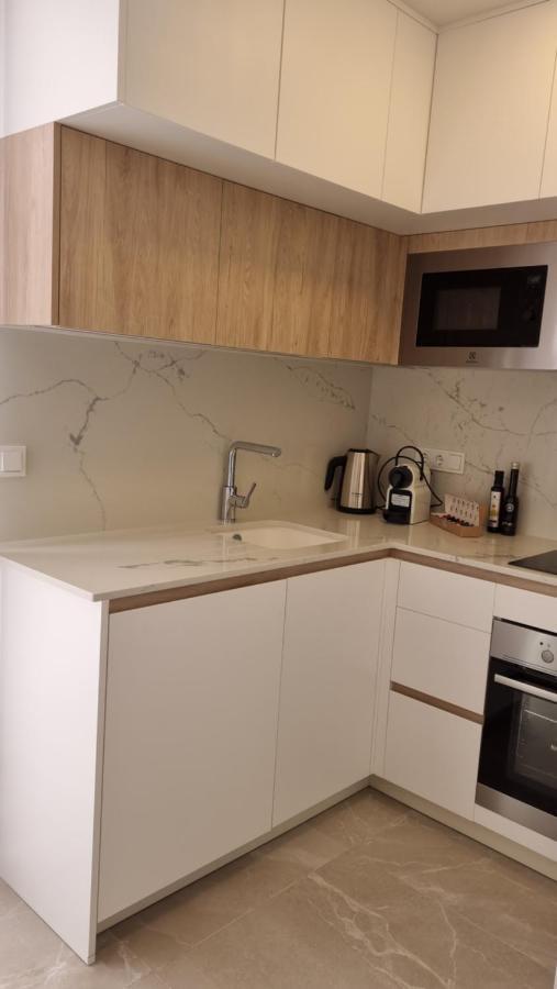 Modern And Cosy Apartment Close To The Beach ตอร์เรเวียคา ภายนอก รูปภาพ