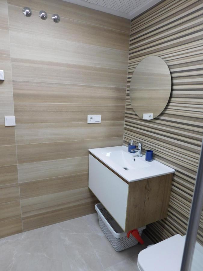 Modern And Cosy Apartment Close To The Beach ตอร์เรเวียคา ภายนอก รูปภาพ