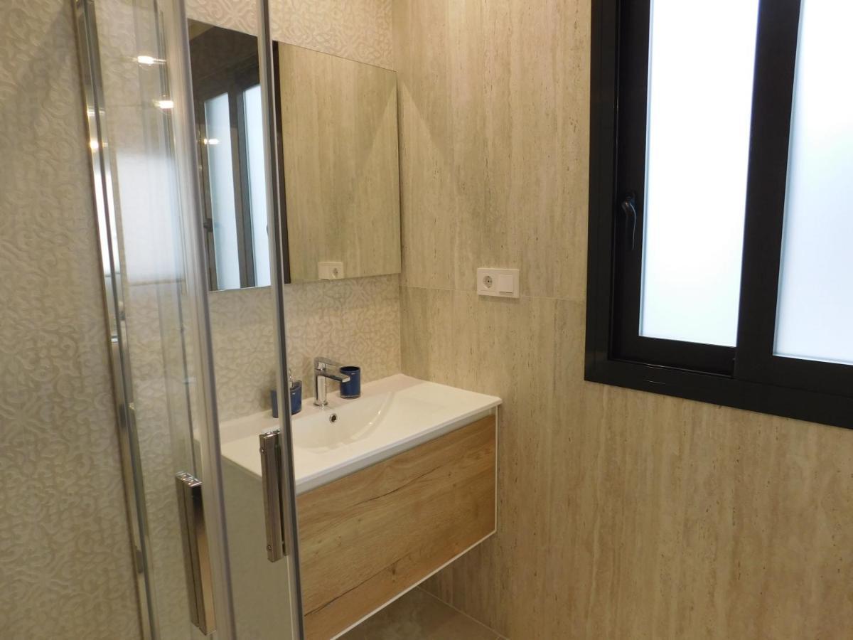 Modern And Cosy Apartment Close To The Beach ตอร์เรเวียคา ภายนอก รูปภาพ